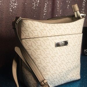 Jones New York crossbody bag